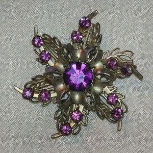 🌺2/$25 or 5/$50 Scatter Pin Brooch